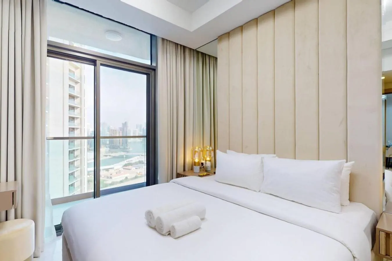 Noor Escape I Family Apartment Near Dubai Mall